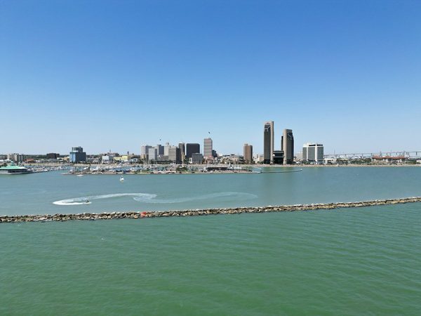 Singles in Corpus Christi: view of the city
