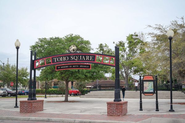 Singles in Kissimmee: view of the city