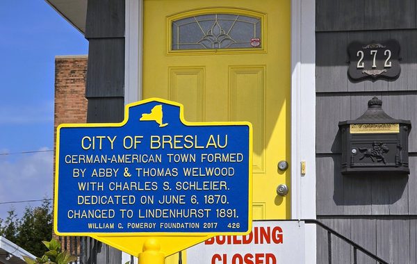Singles in Lindenhurst: view of the city