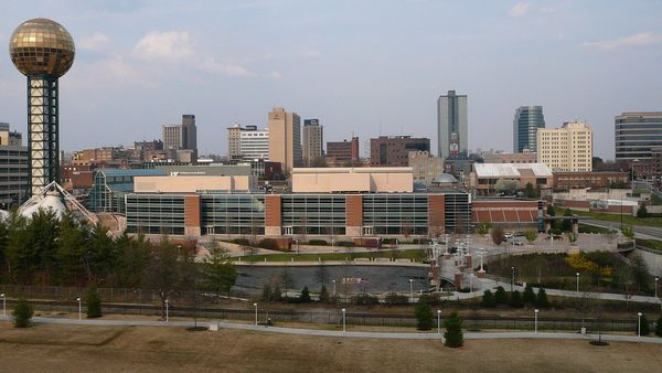 Singles in Oak Ridge: view of the city