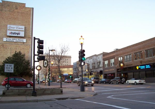 Singles in Oshkosh: view of the city