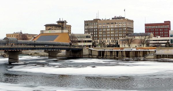 Singles in Waterloo: view of the city
