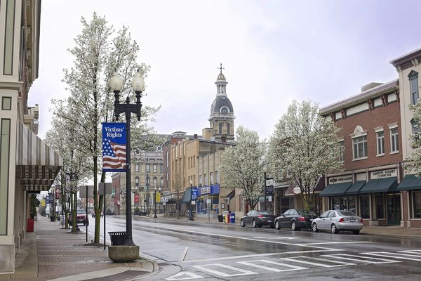 Singles in Wooster: view of the city