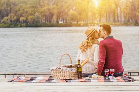 10 Unique Date Night Ideas to Impress Your Partner