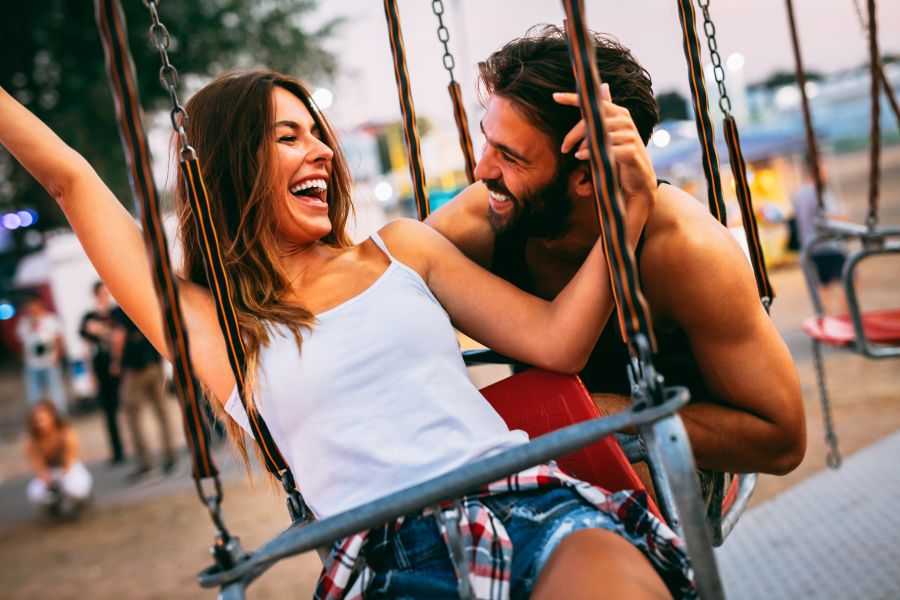 couple-having-fun-at-park
